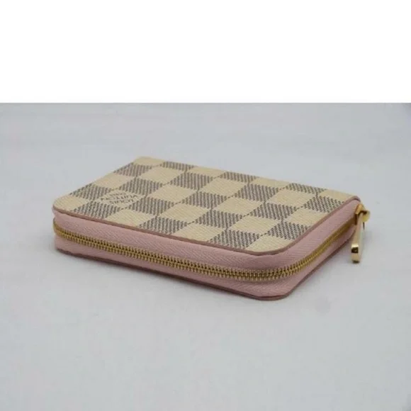 Louis Vuitton Beige and Dark Gray Checkered Wallet - Picture 6 of 7